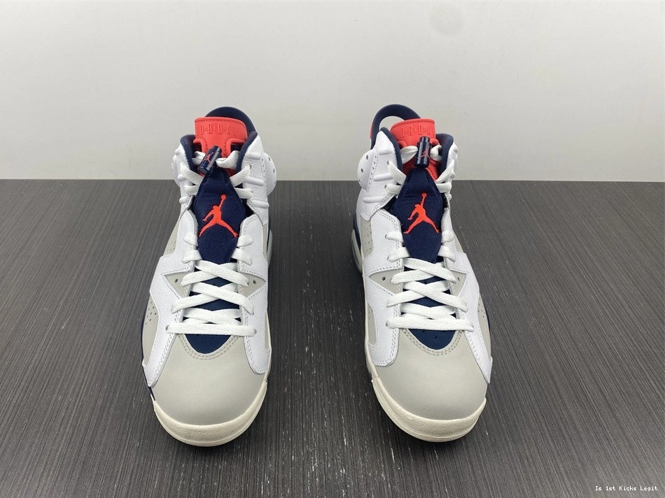 384664-104 Tinker Jordan - Retro 6 0303